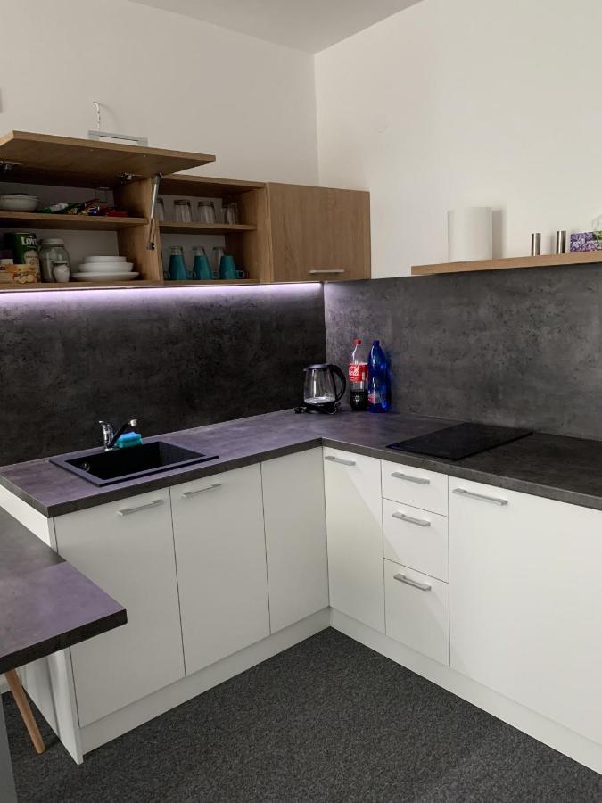 Apartman J&J Bešeňová Eksteriør bilde